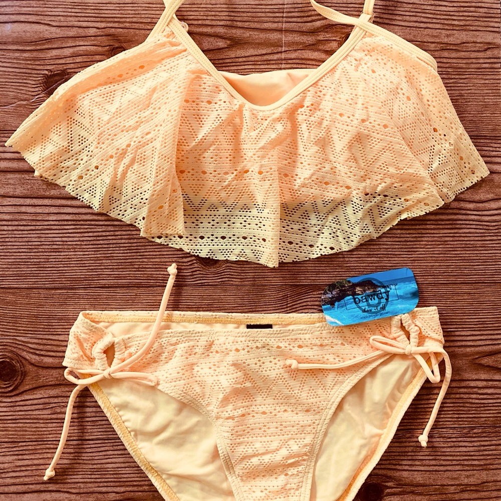 BRAND NEW Ruffle Mesh Bikini